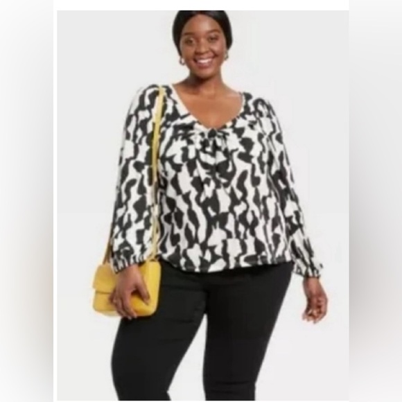 🙂5/$10 Ava & Viv Black Abstract Sweetheart Neck Tie Front Blouse 3X - Picture 1 of 8